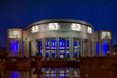 В Петербурге к 8 Марта покажут световые проекции женских портретов