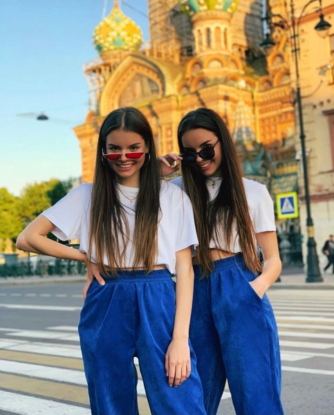 Интервью с Twins Russian: про конкуренцию, одинаковый вкус в одежде и на парней 😅