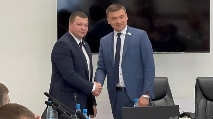 Наконец-то город с руководителем! В Кургане Антон Науменко избран главой