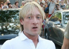 У Евгения Плющенко сломался шуруп в позвоночнике
