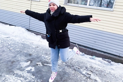 Гололед в Кемерове: тест коньков на пути до работы