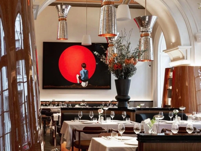 Какие рестораны открылись в Москве за апрель | Источник: kuznetsky.most.brasserie / Instagram (деятельность запрещена в РФ)
