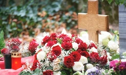 Знаменитости, которые умерли в октябре 2025 года, а вы об этом даже не знаете