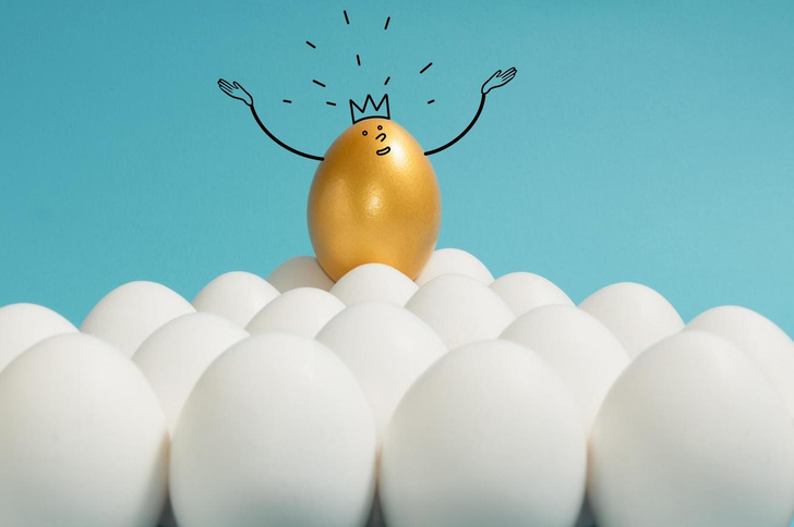 Почему героям сказки про курочку Рябу было так дорого простое яйцо, а не золотое?