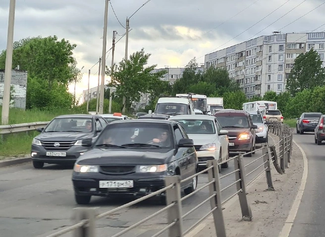 На Северной окружной дороге Рязани образовалась пробка из-за ДТП | ya62.ru