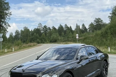 В Иркутске продают Bentley за 27 млн рублей