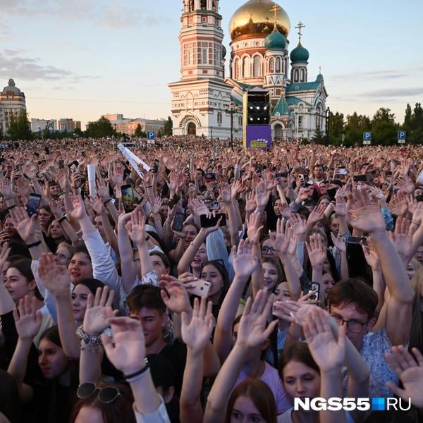 Омичи встретили его восторженными криками | Источник: Артемий Скиба / NGS55.RU 