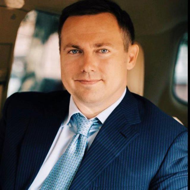 <p>Роман Гребенников</p>