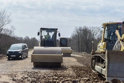 Усилены работы по содержанию дороги между Айнским и Медвежьем