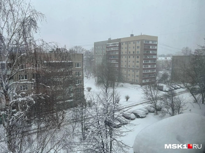 До утра понедельника в столице будет действовать «оранжевый» уровень погодной опасности | Источник: читатель MSK1.RU