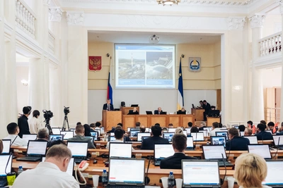 Цыденов отчитался о росте доходов и инвестициях в Бурятии