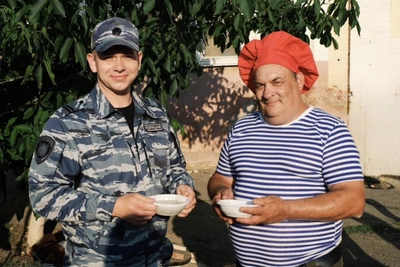 Полиция Астрахани обеспечила порядок в День рыбака