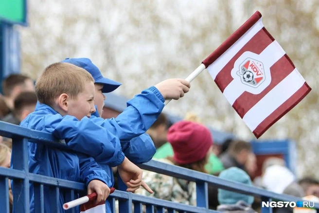 Футбольный клуб «КДВ» был основан в 2025 году бизнесменом Денисом Штенгеловым* | Источник: Варвара Фролова / NGS70.RU