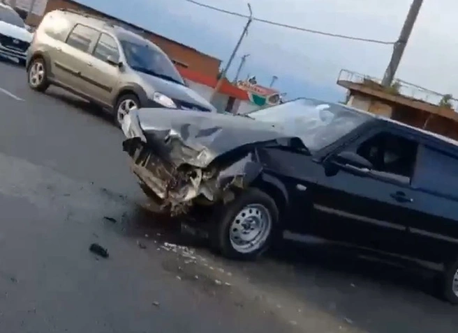 На трассе М5 у поворота на Рыбное случилась серьезная авария | ya62.ru