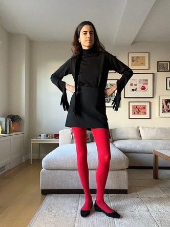 Шесть небанальных способов носить летние вещи зимой (и при чем тут кепи) Шесть небанальных способов носить летние вещи зимой (и при чем тут кепи)