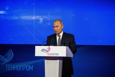 Путин: рождаемость и доходы во Владивостоке выше средних по России