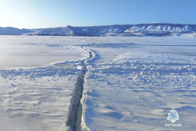 «Играющая» трещина образовалась на Байкале