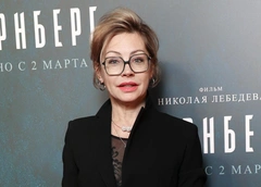 Алена Бабенко о первой съемке «Жди меня»: «Режиссер говорил мне: «Отойди, сядь на свое место»