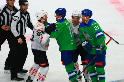Avangard routs Salavat Yulayev in lopsided victory