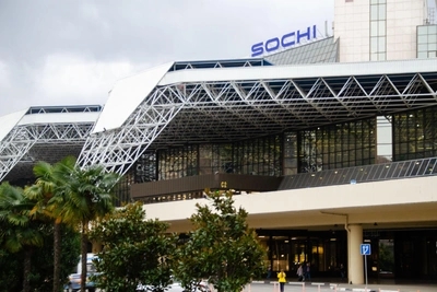 Сочинский аэропорт переходит на тихий режим