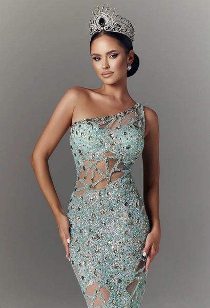 Елизавета не сидит на диетах, но старается следить за тем, что ест