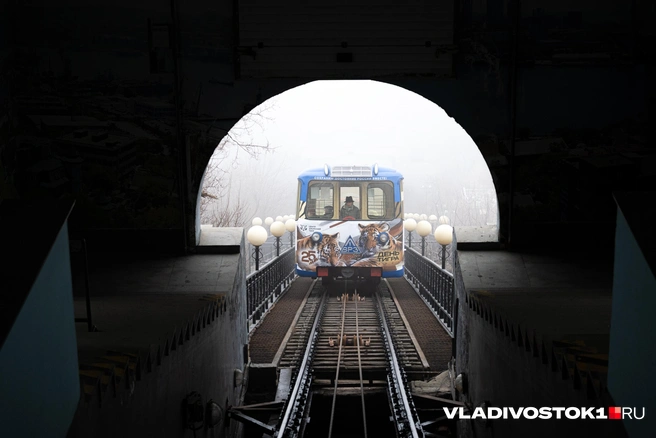 Город потихоньку накрывают весенние туманы | Источник: Елена Буйвол / VLADIVOSTOK1.RU