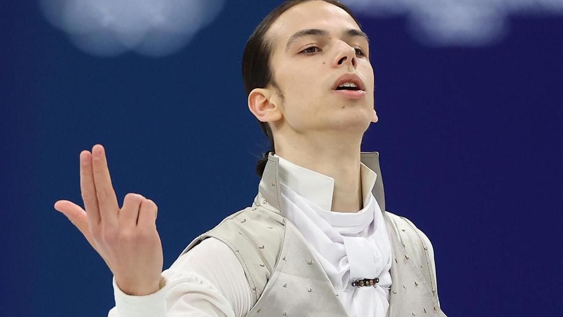 Петр Гуменник занял шестое место на Олимпиаде-2026&nbsp;&mdash; ему аплодировали стоя