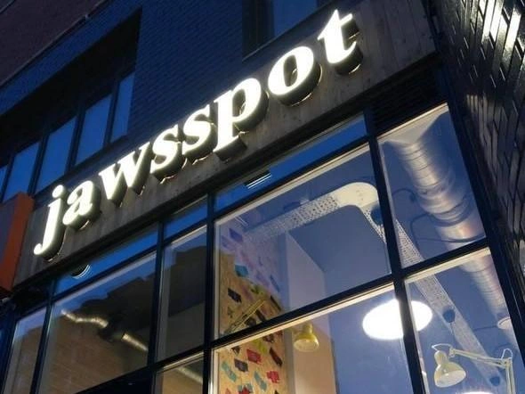 Заведение пользовалось популярностью среди молодежи | Источник: 2GIS