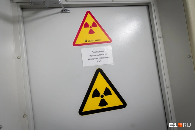 За дверью — огромный ангар | Источник: Владислав Лоншаков / E1.RU