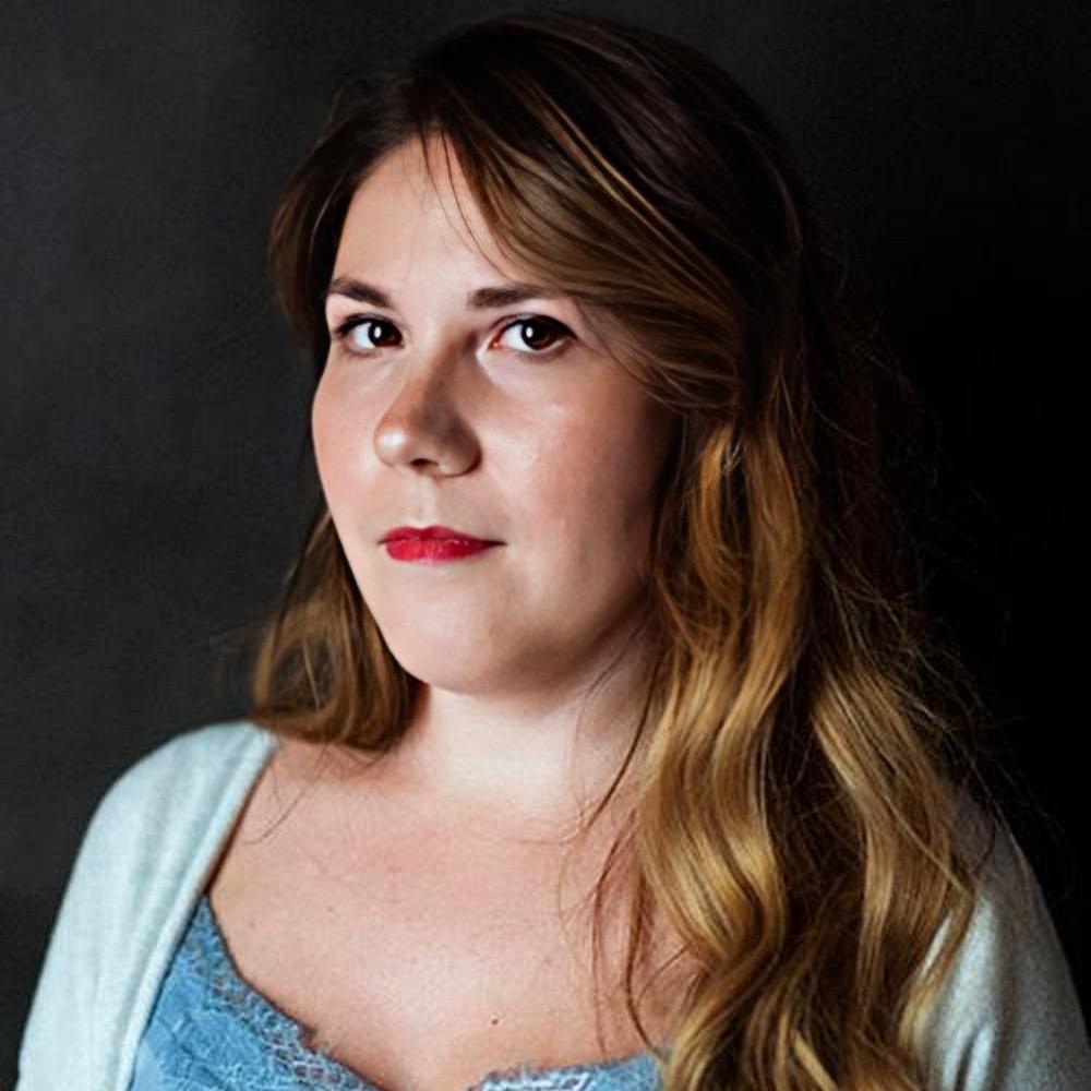 <p>Анна Кистанова, искусствовед, директор Музея Мельниковых</p>