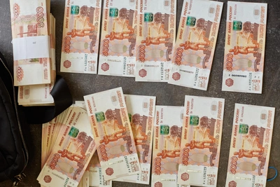 В Алексине начался суд над чиновником за взятки в 880 тысяч