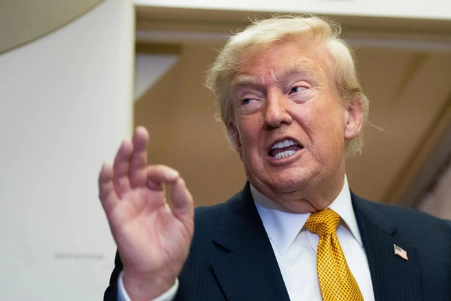 Трамп заявил об угрозе дефицита дизельного топлива на мировых рынках | Источник: Alex Brandon / Associated Press