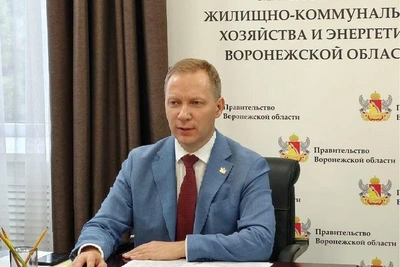 Министр ЖКХ Воронежской области оштрафован за срыв работ на набережной