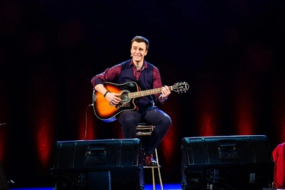 Иван Абрамов привезет в Пермь стендап «Всё из детства»