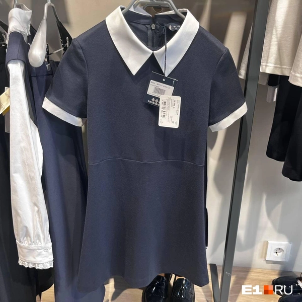 Вот еще несколько примеров школьного гардероба  | Источник: читательница E1.RU