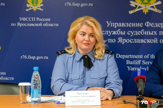 По словам помощника УФССП Екатерины Пиуновой, с начала года с ярославцев взыскали более 300 миллионов алиментов | Источник: Кирилл Поверинов