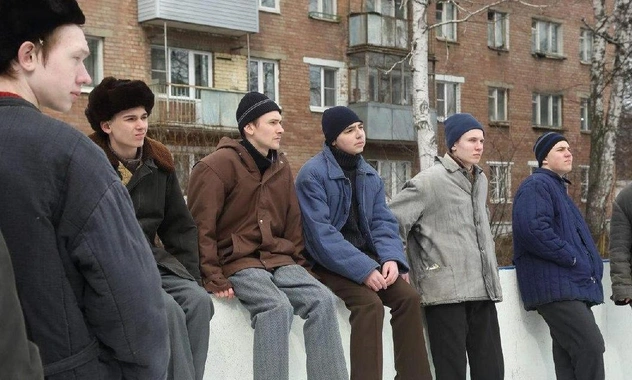 «Они заплатят за свой выбор»: чем закончится сериал «Слово пацана», предположил психолог