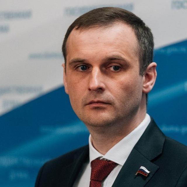 <p>Сергей Леонов</p>