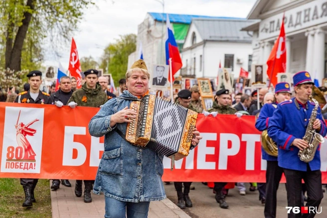 А гармонь создавала настроение | Источник: Кирилл Поверинов / 76.RU