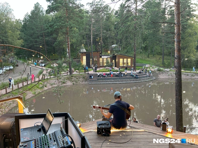 Почти спонтанный концерт | Источник: Алексей Тайганавт / NGS24.RU