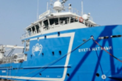 Краболовное судно «Бухта Натальи» построено в Находке