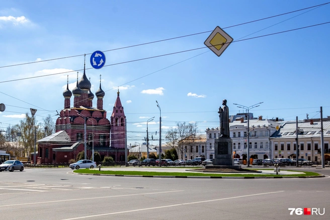 Ярославцы высказались о парковках и пешеходном городе | Источник: Кирилл Поверинов / 76.RU