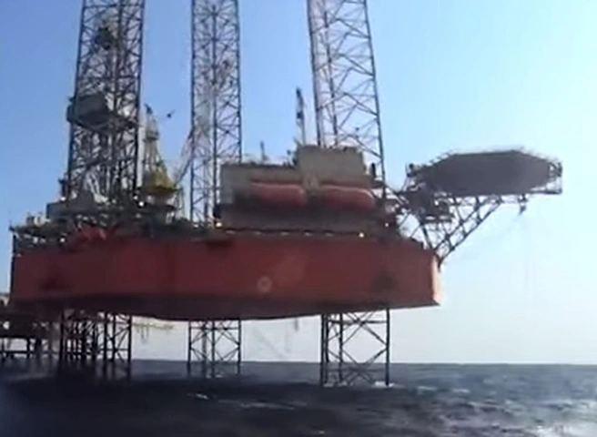 Платформу «Черноморнефтегаза» снова обстреляли | ya62.ru