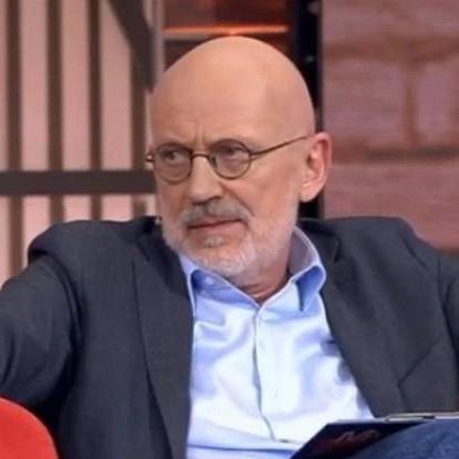 <p>Александр Гордон</p>