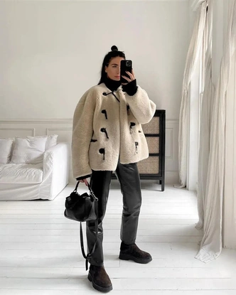 Идеальная база — брюки на осень-зиму 2025/26: лучшие модели у российских брендов Идеальная база — брюки на осень-зиму 2025/26: лучшие модели у российских брендов