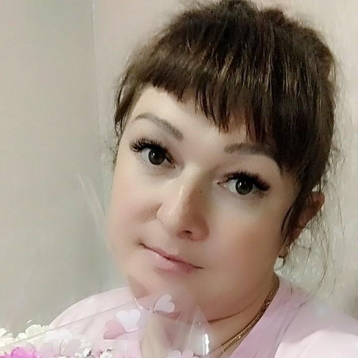 <p>Галина Зюзикова</p>