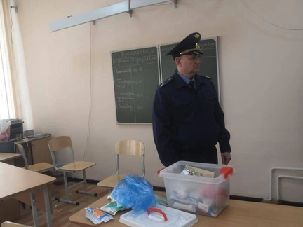 Что известно о состоянии челябинских школьниц, которых серьезно ранил 13-летний Роман Гизатулин