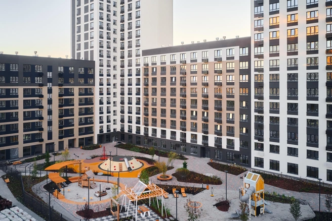 Каждая новая площадка КРТ включает обязательное строительство инфраструктуры и детских садов для передачи городу | Источник: ЭНКО