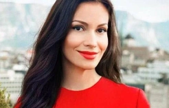 Рваный линолеум вместо паркета и плитка из 90-х: как выглядит квартира Ирины Болгар, которую она пытается продать за 15,5 миллионов рублей