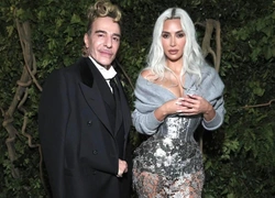 Джон Гальяно вернулся в моду: теперь он работает в Zara